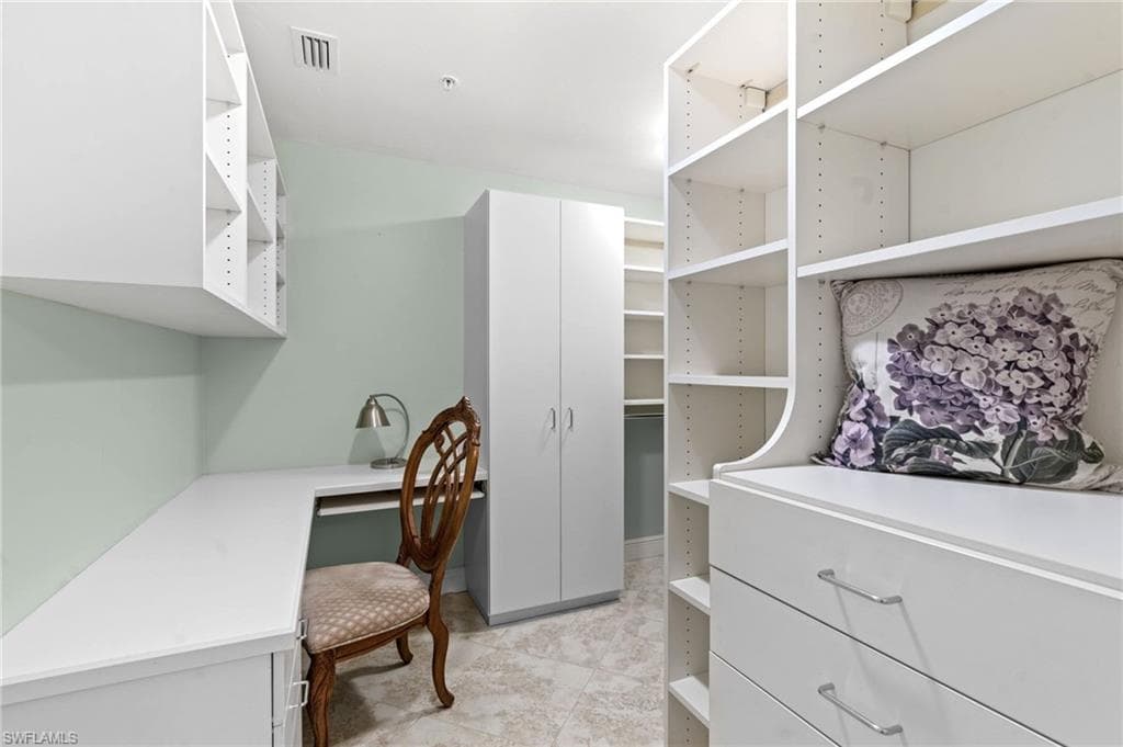 337 Vintage Bay Dr D4, Marco Island, FL 34145-20