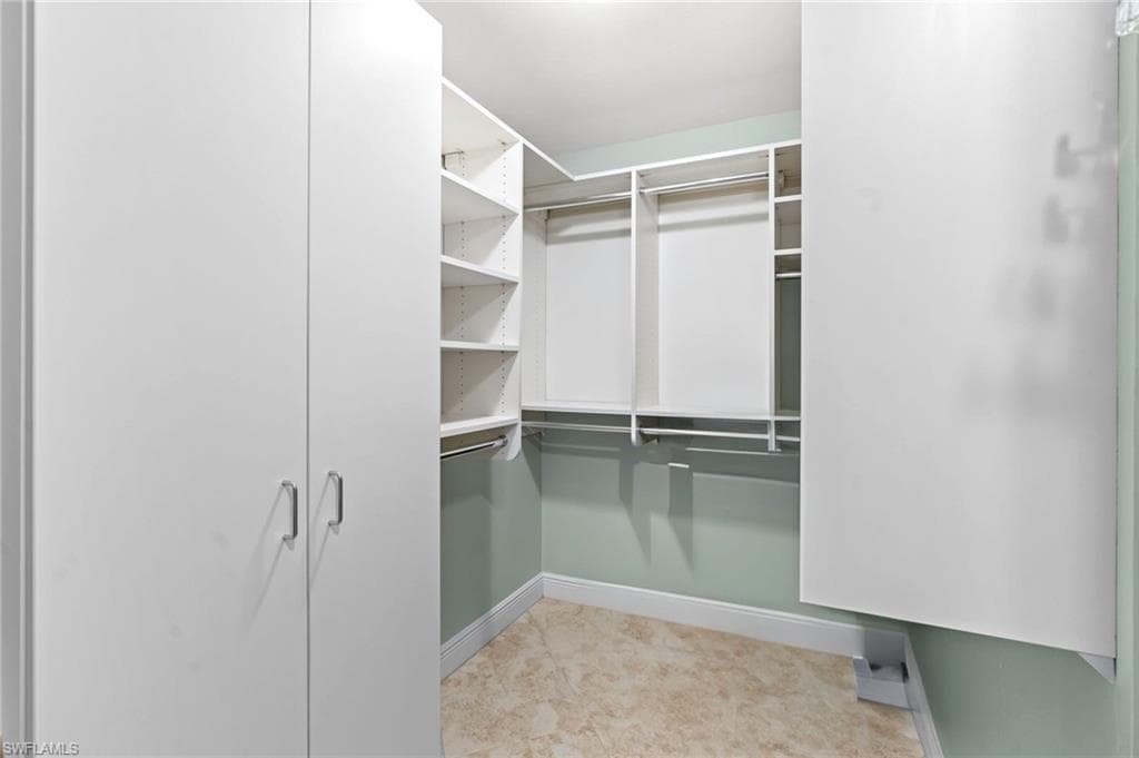 337 Vintage Bay Dr D4, Marco Island, FL 34145-21