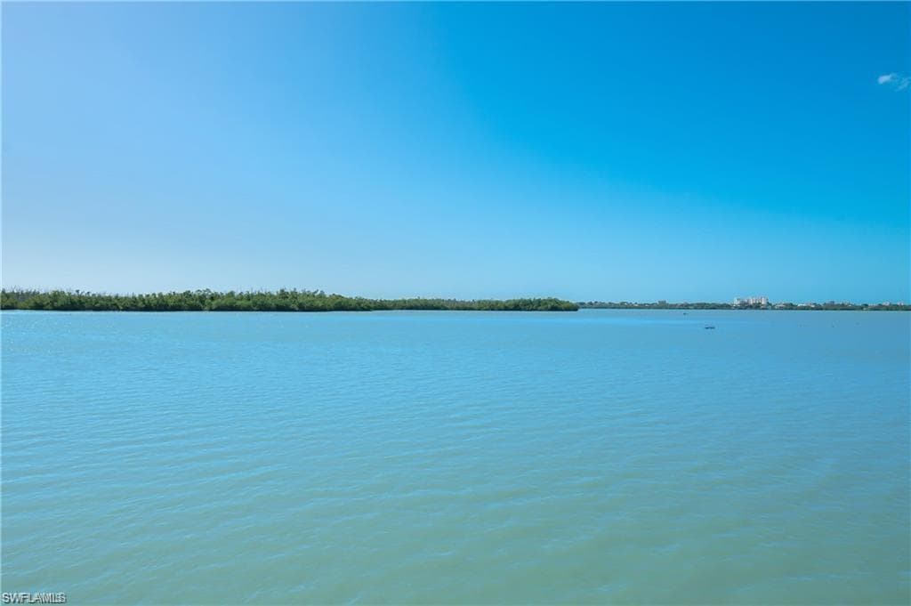 337 Vintage Bay Dr D4, Marco Island, FL 34145-4