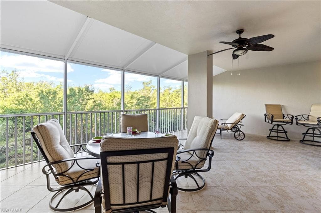 337 Vintage Bay Dr D4, Marco Island, FL 34145-7