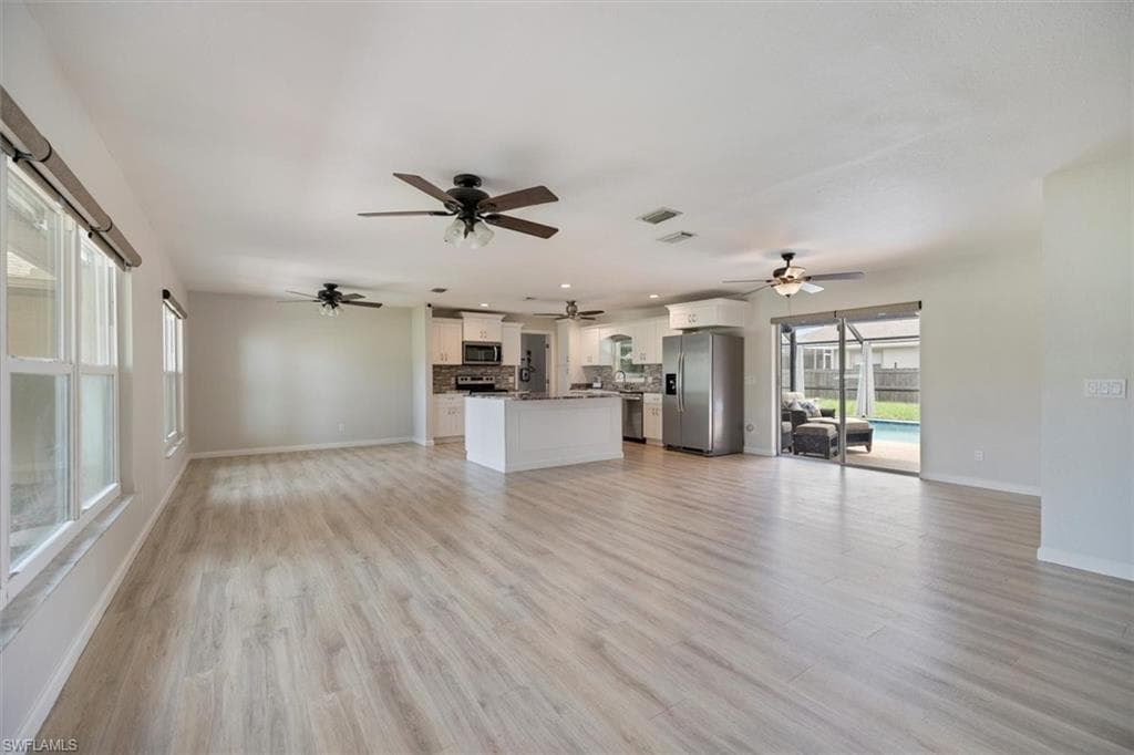 1346 Beacon Dr, Port Charlotte, FL 33952-12