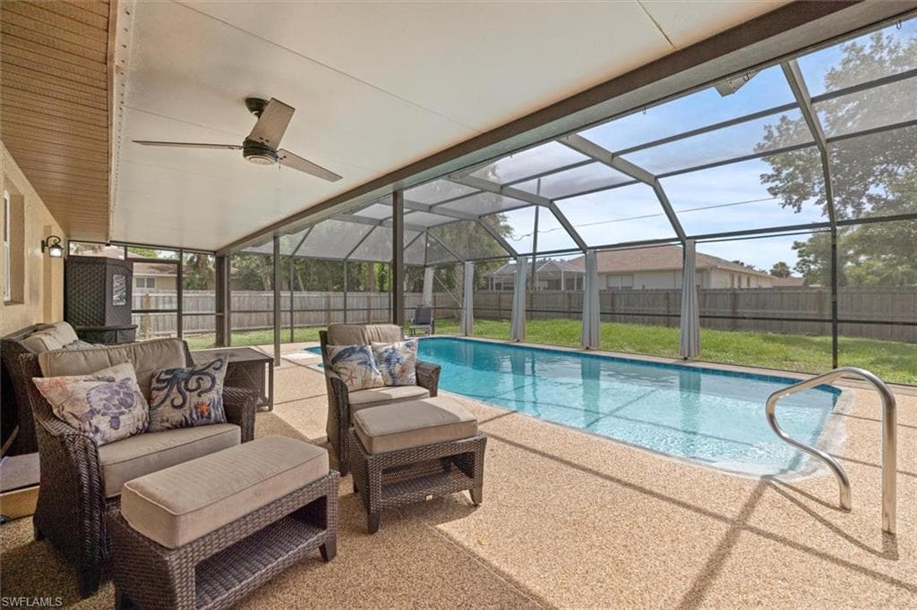 1346 Beacon Dr, Port Charlotte, FL 33952-2