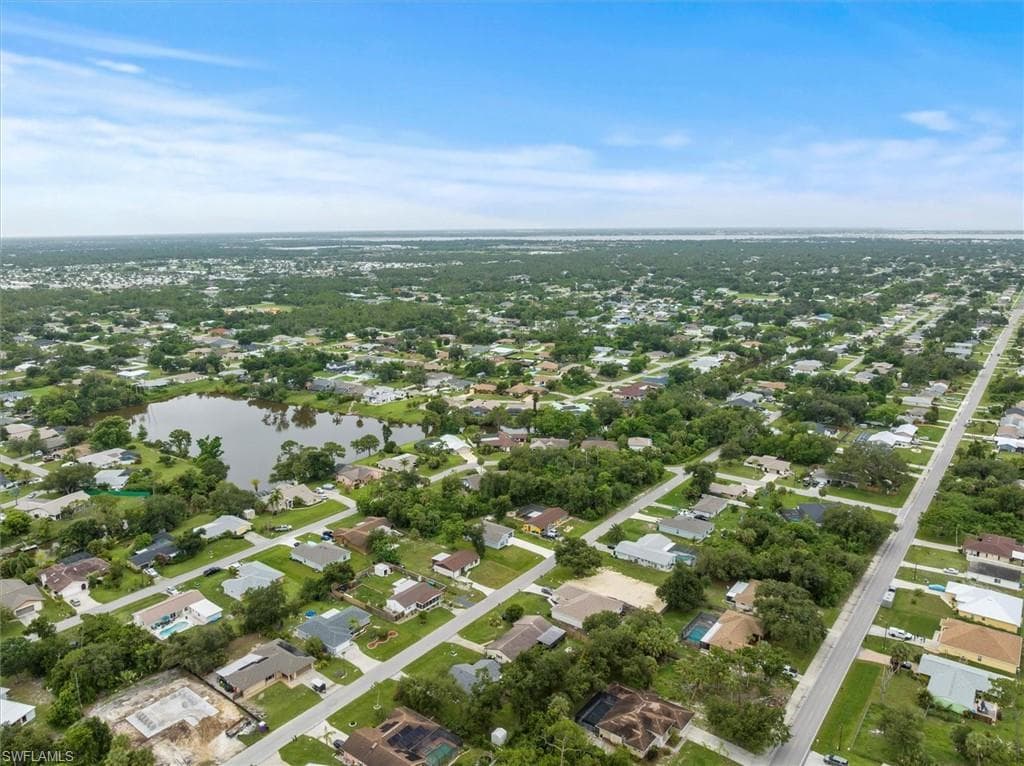 1346 Beacon Dr, Port Charlotte, FL 33952-32