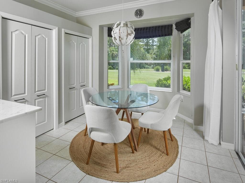 1720 Morning Sun Ln D10, Naples, FL 34119-9