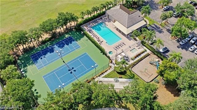 1720 Morning Sun Ln D10, Naples, FL 34119-23
