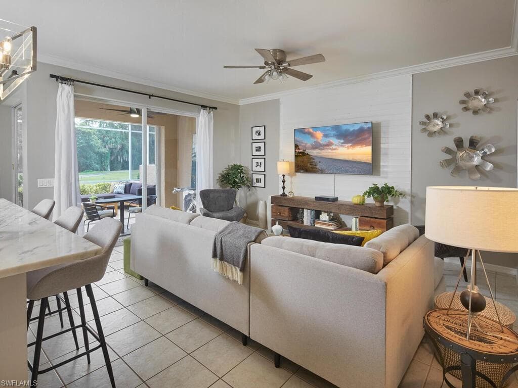 1720 Morning Sun Ln D10, Naples, FL 34119-3