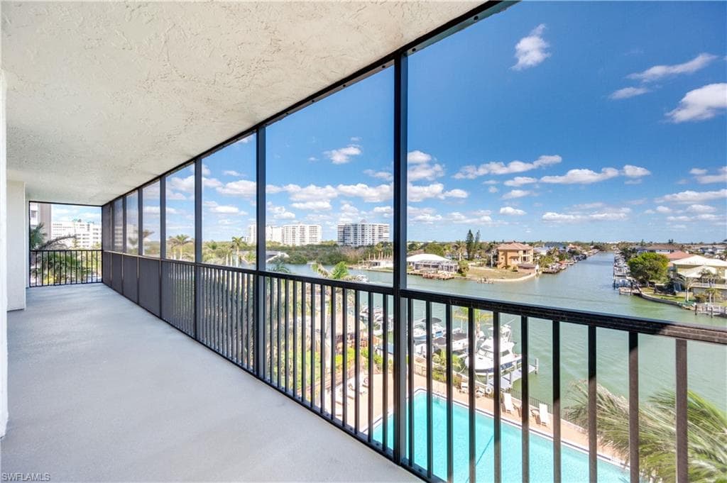 11030 Gulf Shore Dr 401, Naples, FL 34108-10