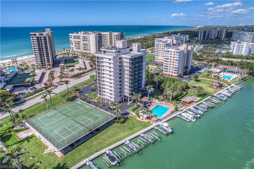 11030 Gulf Shore Dr 401, Naples, FL 34108-31