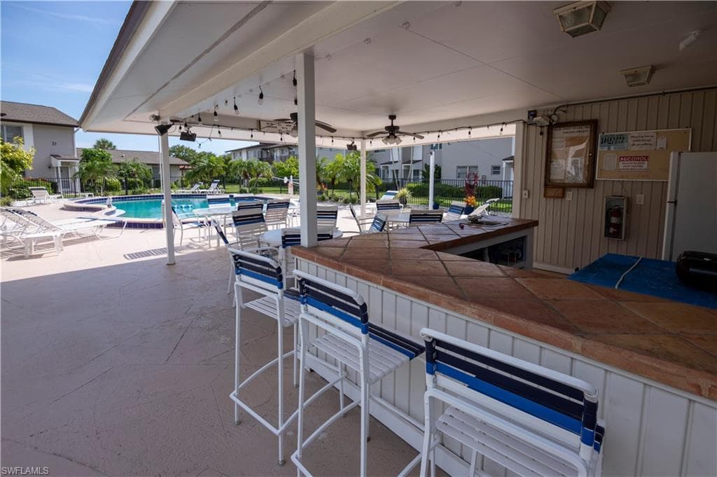 180 Cypress Way E B212, Naples, FL 34110-14