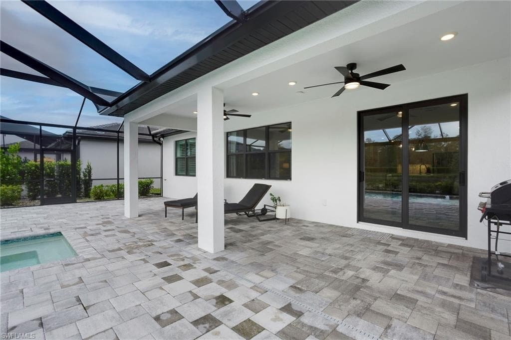 10478 Ventana Ln, Naples, FL 34120-19