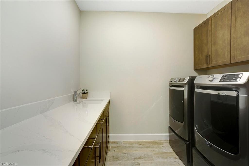 10478 Ventana Ln, Naples, FL 34120-38