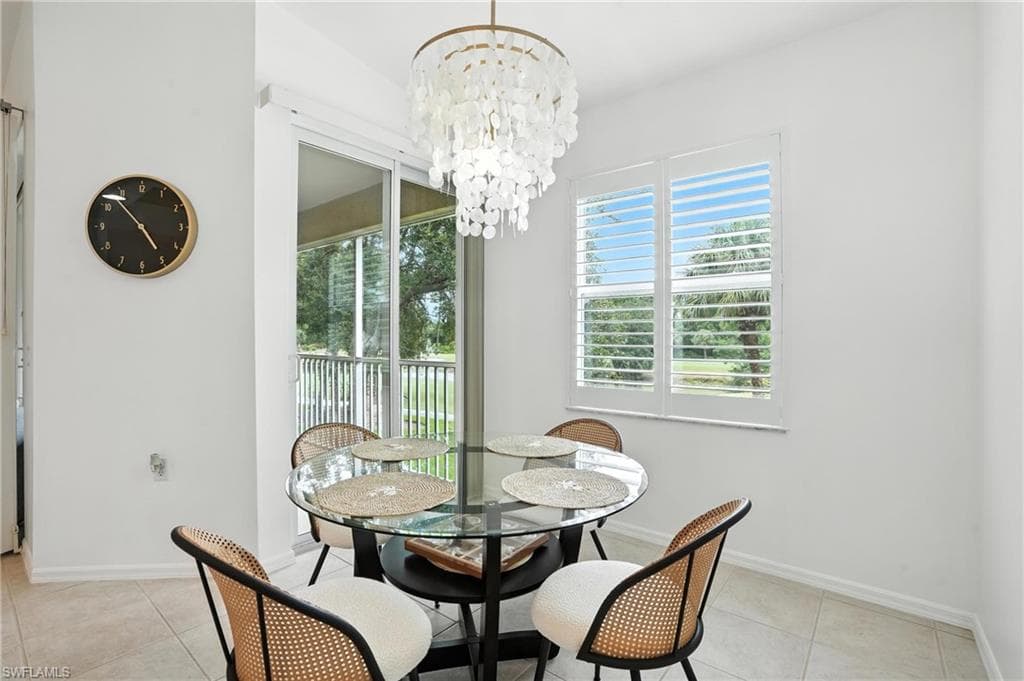 3425 Laurel Greens Ln S 203, Naples, FL 34119-19