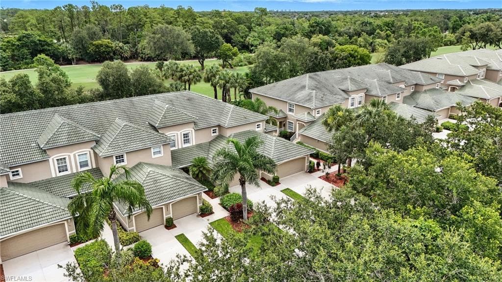3425 Laurel Greens Ln S 203, Naples, FL 34119-33