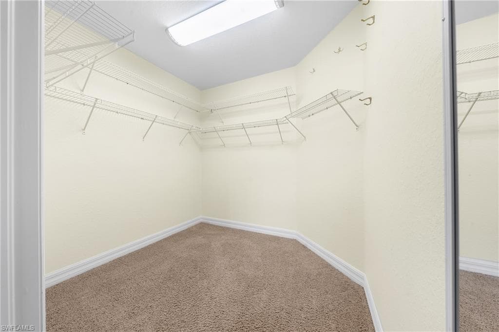 6031 Jonathans Bay Cir 401, Fort Myers, FL 33908-22