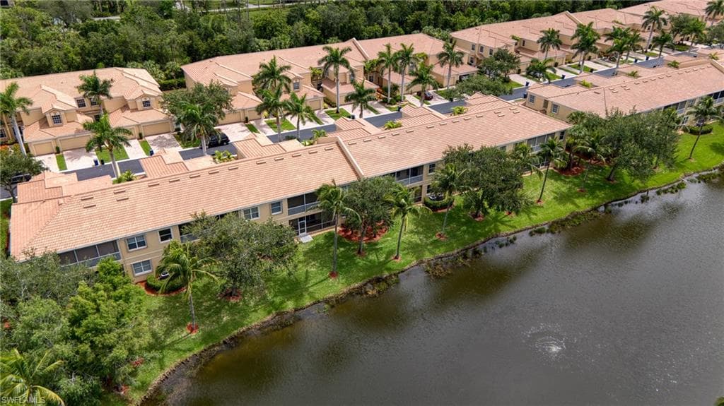 6031 Jonathans Bay Cir 401, Fort Myers, FL 33908-38
