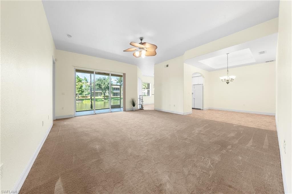 6031 Jonathans Bay Cir 401, Fort Myers, FL 33908-5