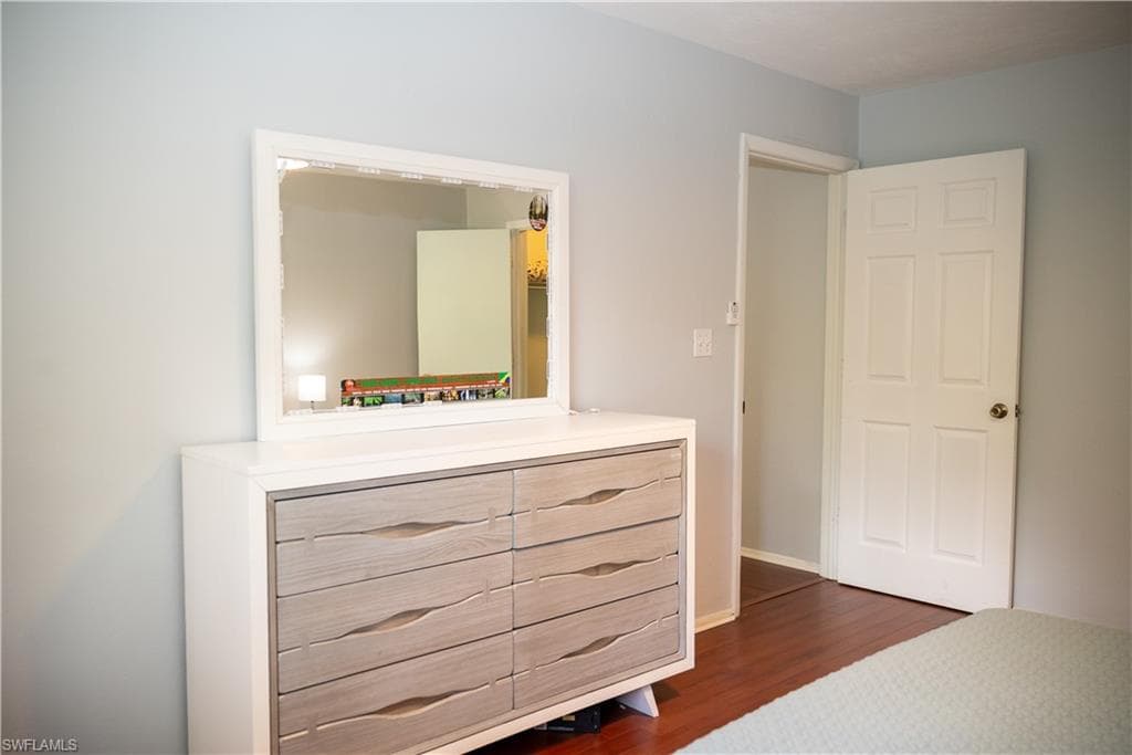 5870 Star Grass Ln, Naples, FL 34116-26