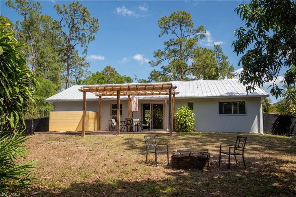 5870 Star Grass Ln, Naples, FL 34116-35
