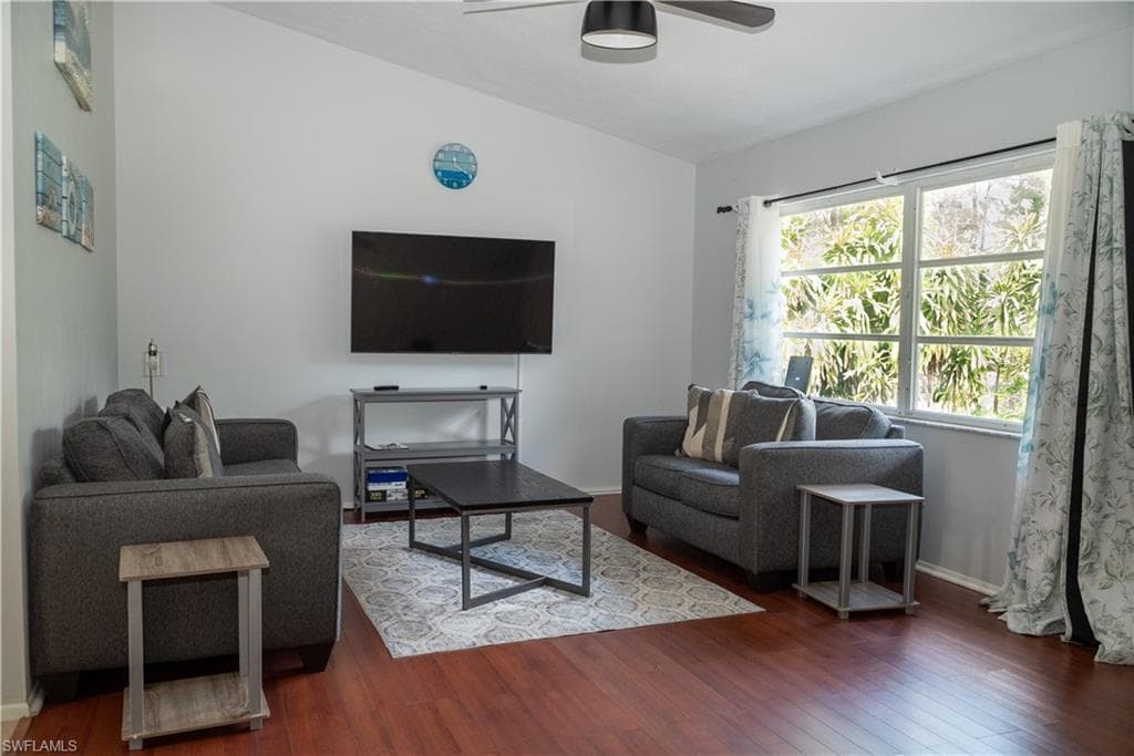 5870 Star Grass Ln, Naples, FL 34116-6