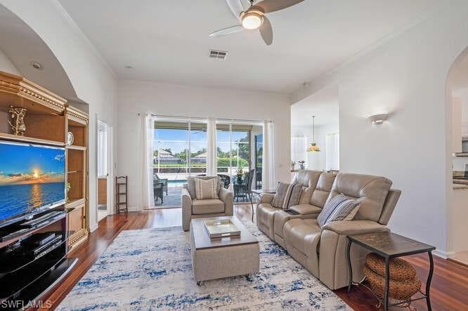 23110 Oakglen Ln, Estero, FL 34135-10