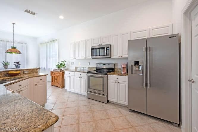 23110 Oakglen Ln, Estero, FL 34135-16