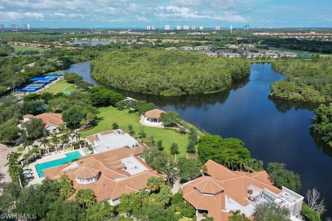 23110 Oakglen Ln, Estero, FL 34135-33