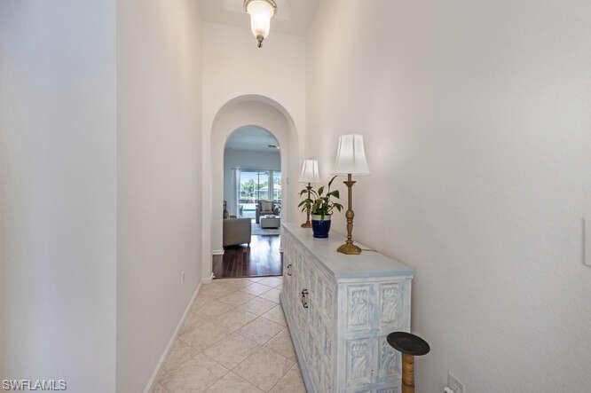 23110 Oakglen Ln, Estero, FL 34135-4