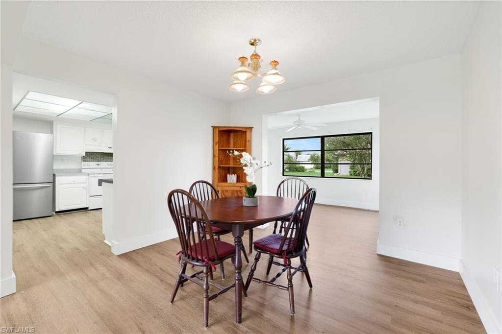 4925 Molokai Dr 16, Naples, FL 34112-6