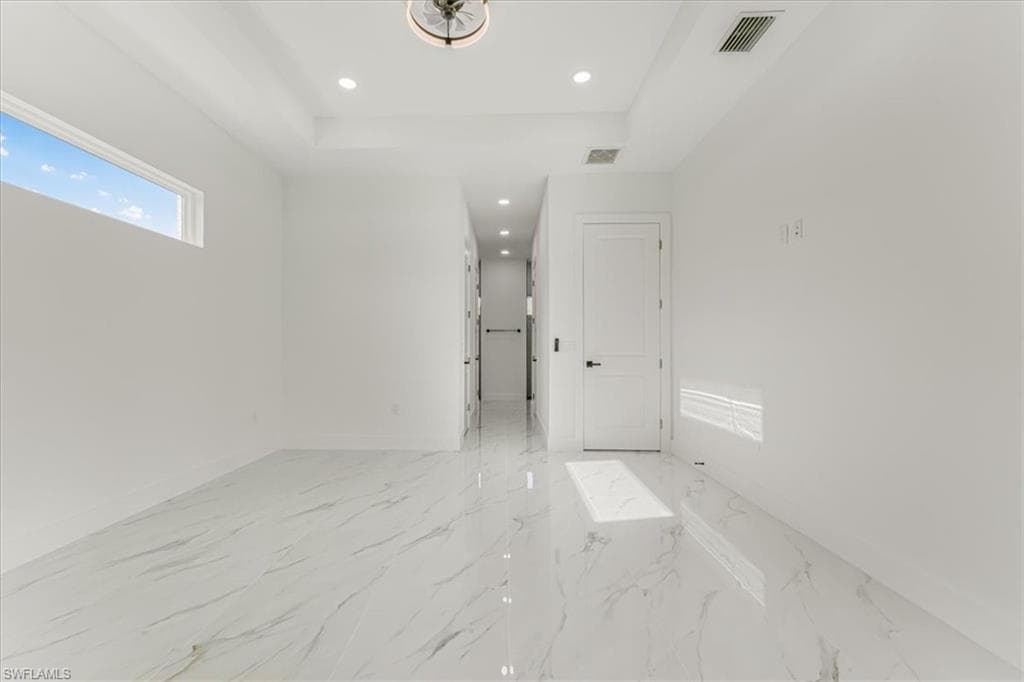 2941 37th Ave NE, Naples, FL 34120-26