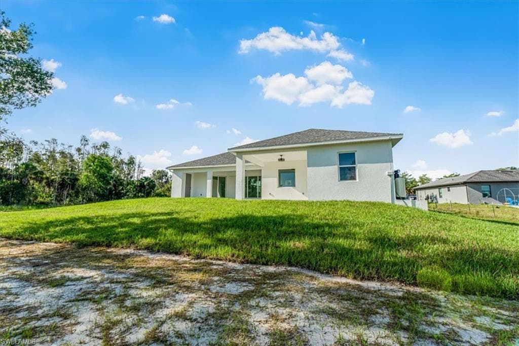 2941 37th Ave NE, Naples, FL 34120-5