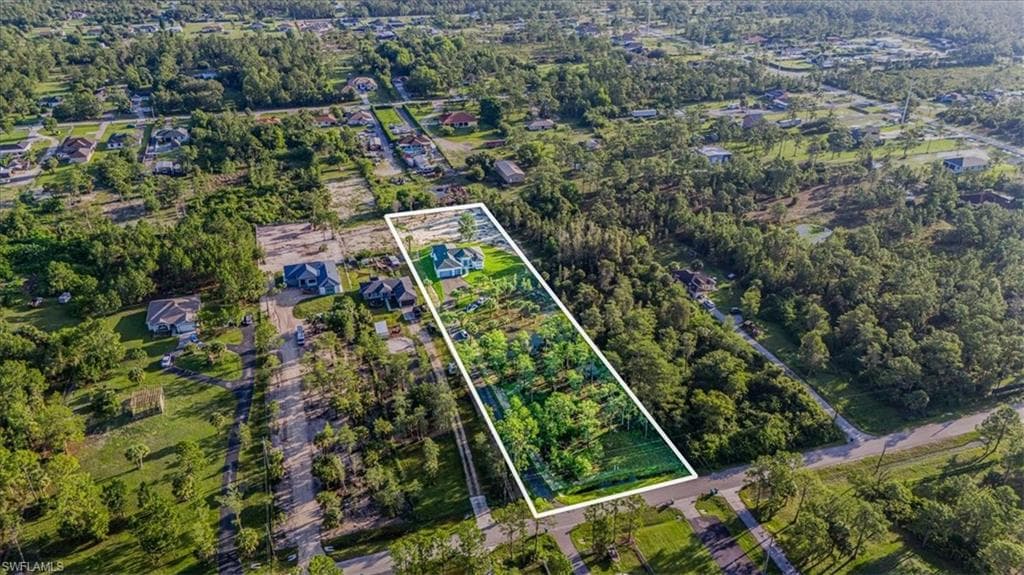 2941 37th Ave NE, Naples, FL 34120-8