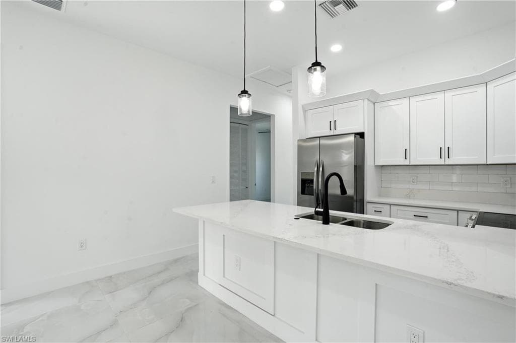 4881/4883 Leonard Blvd S, Lehigh Acres, FL 33973-10
