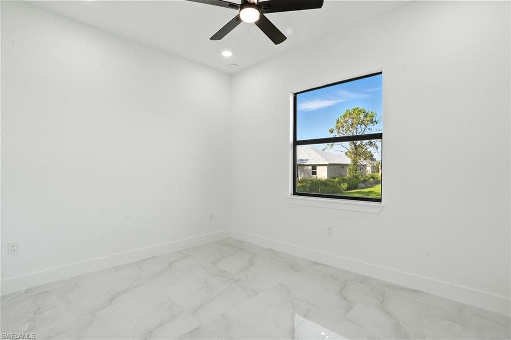 4881/4883 Leonard Blvd S, Lehigh Acres, FL 33973-30