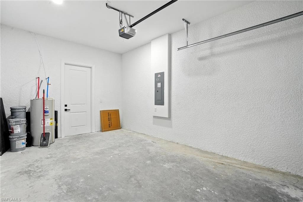 4881/4883 Leonard Blvd S, Lehigh Acres, FL 33973-42