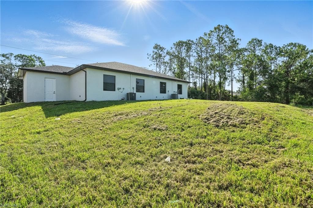 4881/4883 Leonard Blvd S, Lehigh Acres, FL 33973-45