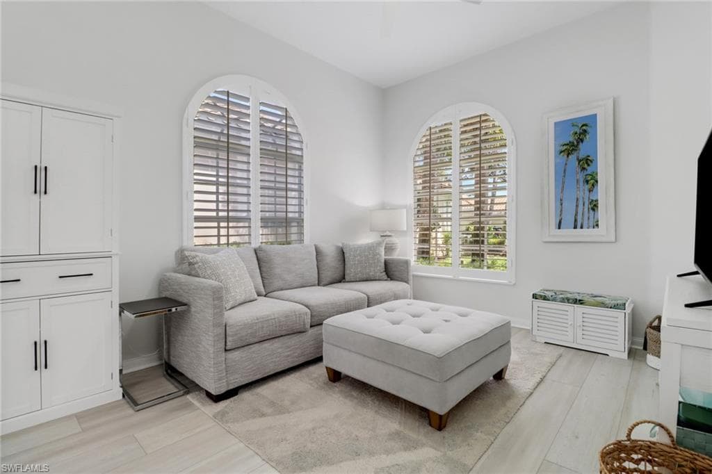 4733 Navassa Ln, Naples, FL 34119-13