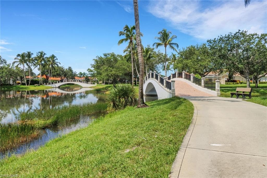 4733 Navassa Ln, Naples, FL 34119-17