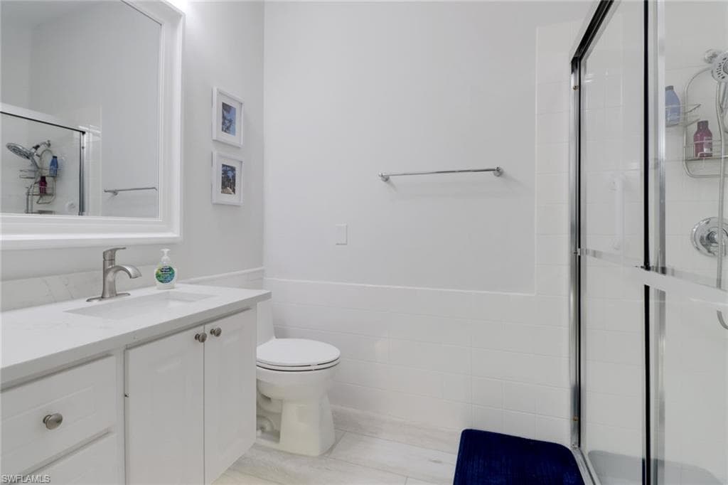 4733 Navassa Ln, Naples, FL 34119-27