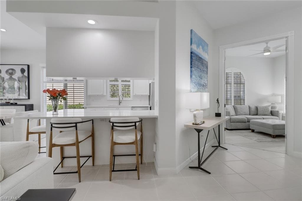 4733 Navassa Ln, Naples, FL 34119-7