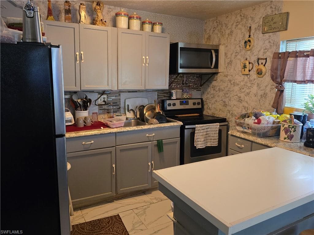 10632 Woods Cir 1, Bonita Springs, FL 34135-9
