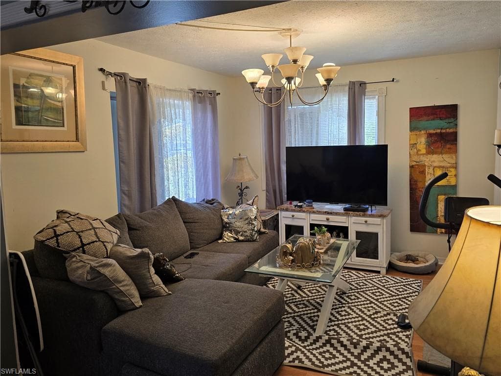 10632 Woods Cir 1, Bonita Springs, FL 34135-11