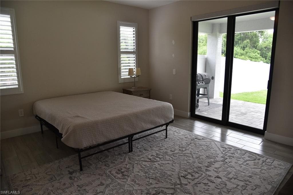 4666 Villa Capri Ln, Bonita Springs, FL 34134-9