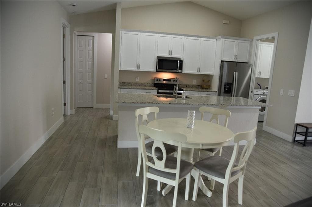 4666 Villa Capri Ln, Bonita Springs, FL 34134-31