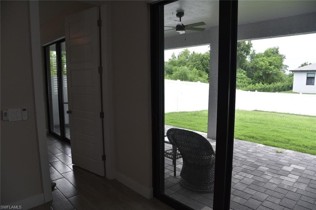 4666 Villa Capri Ln, Bonita Springs, FL 34134-38