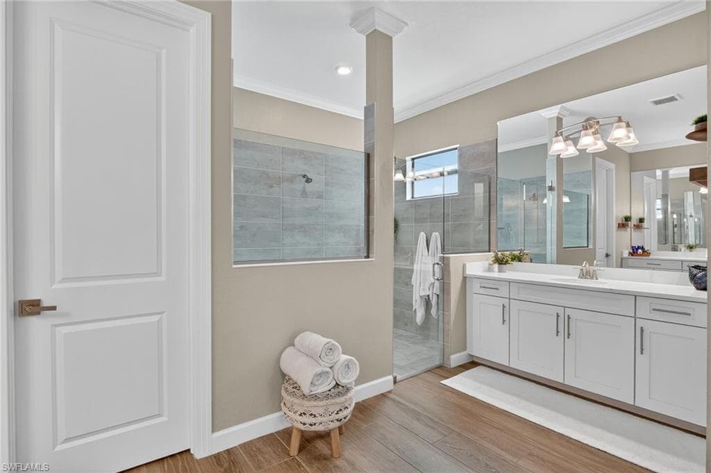 3140 Heather Glen Ct, Naples, FL 34114-24