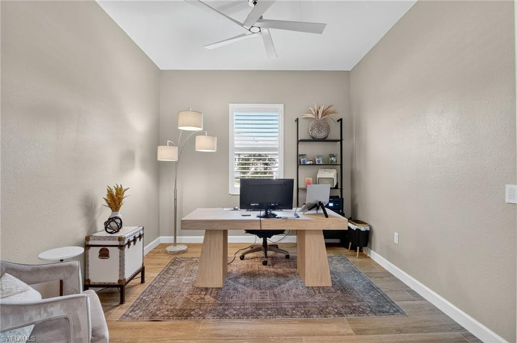 3140 Heather Glen Ct, Naples, FL 34114-27