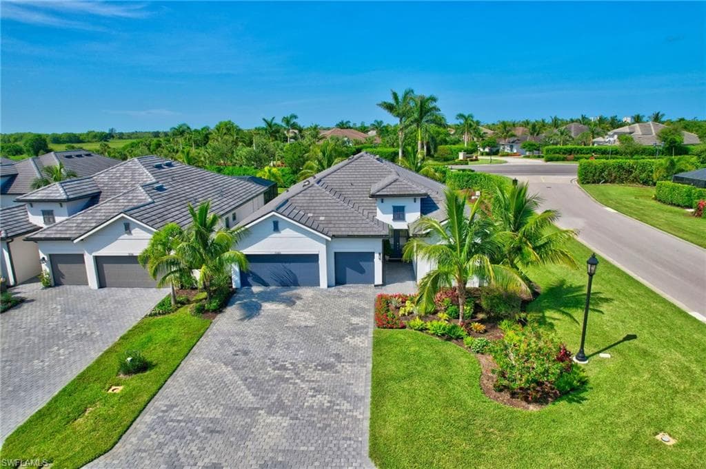 3140 Heather Glen Ct, Naples, FL 34114-43