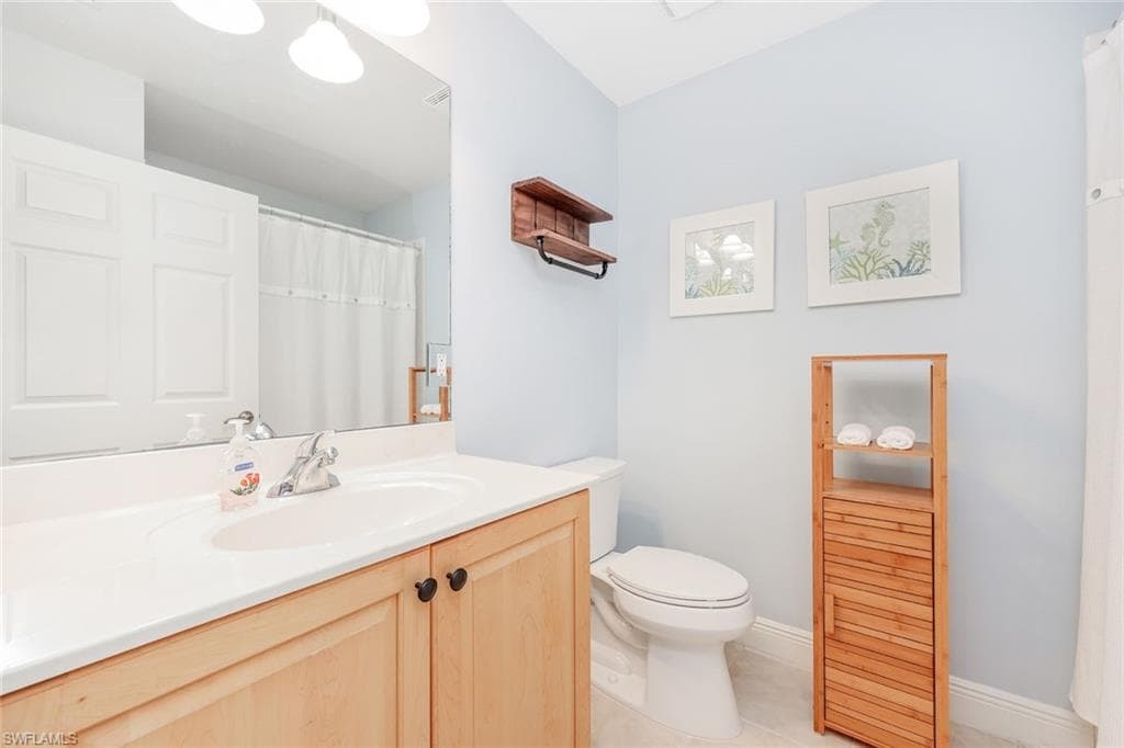1128 Manor Lake Dr G103, Naples, FL 34110-12