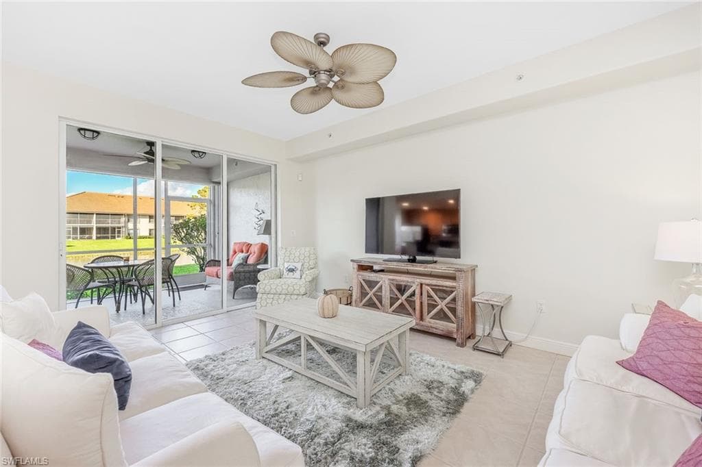 1128 Manor Lake Dr G103, Naples, FL 34110-7