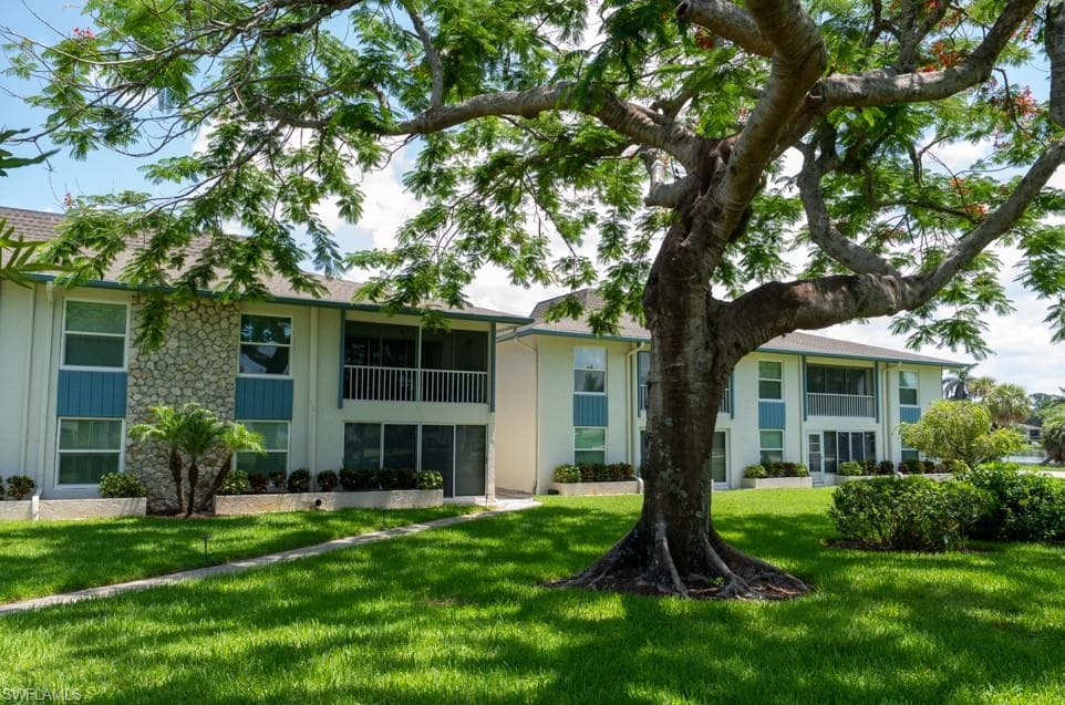 325 Charlemagne Blvd C204, Naples, FL 34112-16